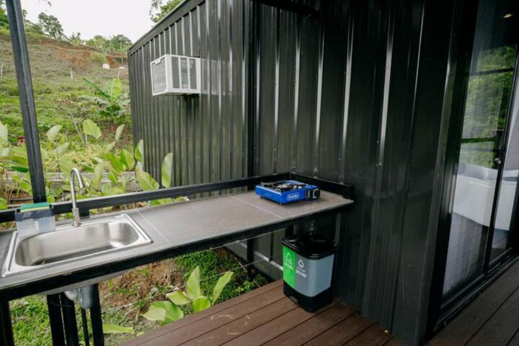 Grey Rock Mountain Cabin W/ Jacuzzi Balamban 外观 照片
