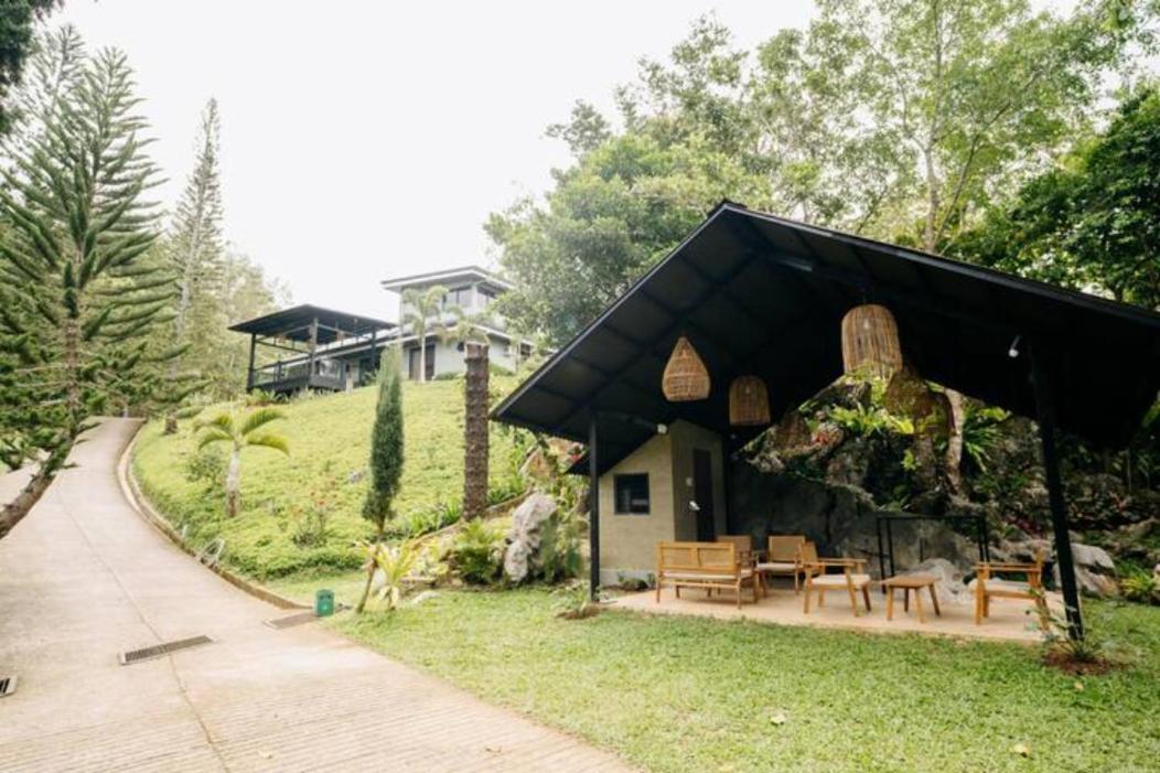 Grey Rock Mountain Cabin W/ Jacuzzi Balamban 外观 照片